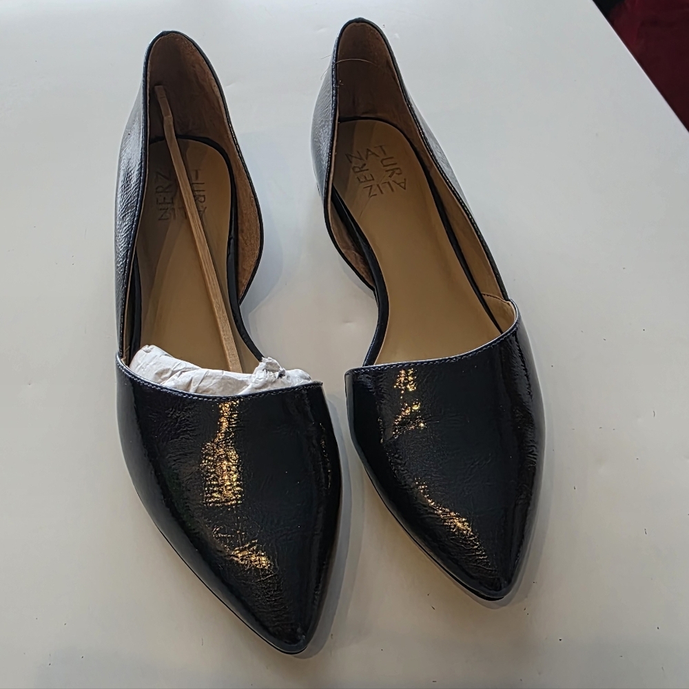 Naturalizer Navy Blue Women's Flats 9M - Picture 5 of 9